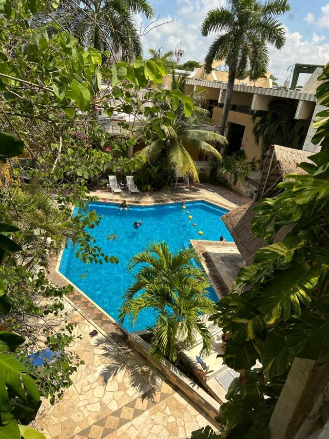 Hotel Plaza Caribe Канкун Экстерьер фото