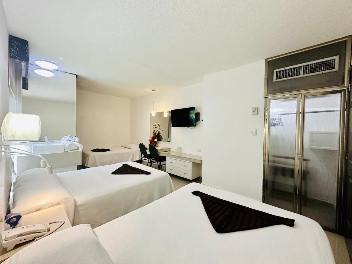 Hotel Plaza Caribe Канкун Экстерьер фото