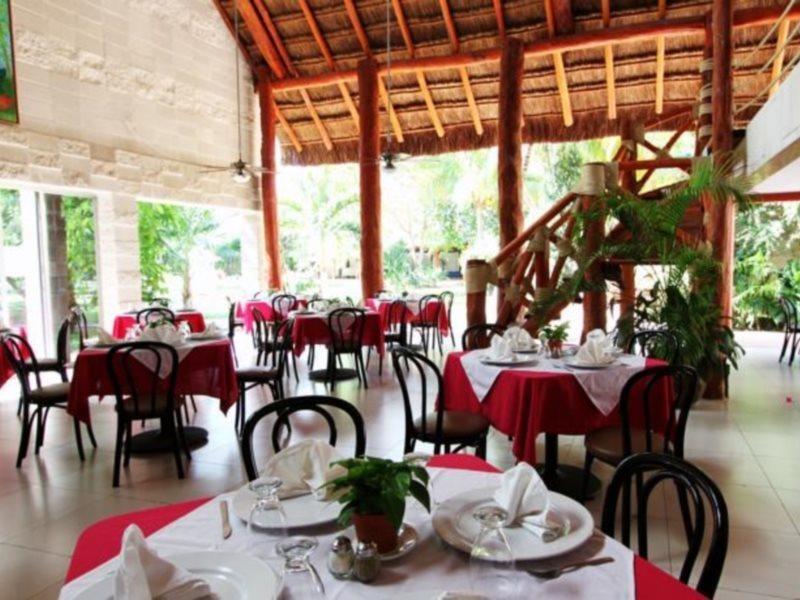 Hotel Plaza Caribe Канкун Экстерьер фото